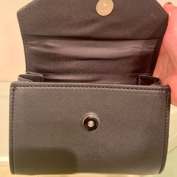 New, Garage handbag! - Picture 3 of 6